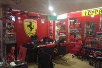 Wuuih! Ruangan Ketua IMI Sumatera Selatan Serba Bernuansa Ferrari