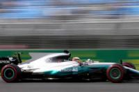 GP Australia: Demi Penonton, Hamilton Ingin Perang dengan Vettel