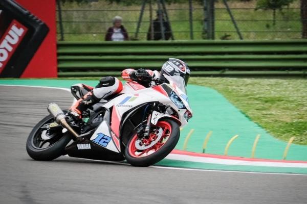 Ali Adrian dari Indonesia meraih poin perdananya di sirkuit Imola, Italia. (foto : ptm)