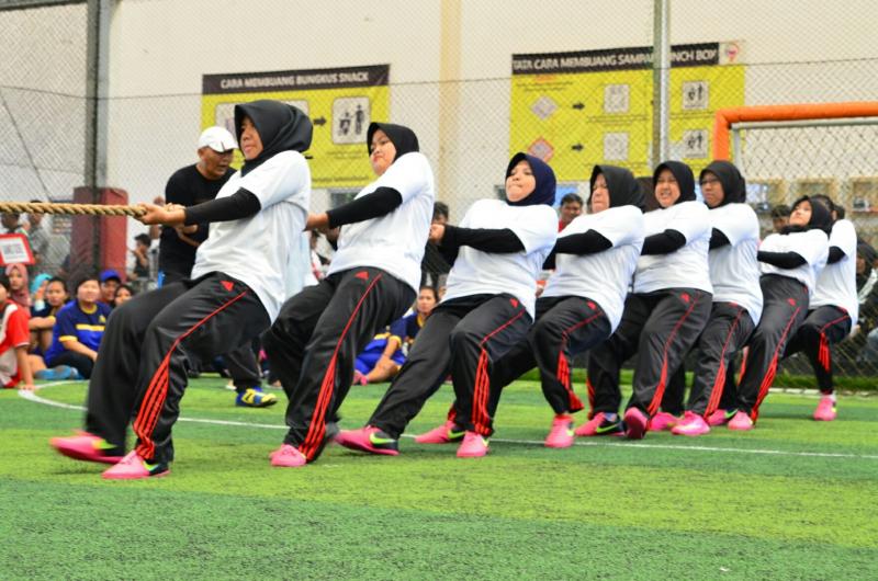 Salah satu cabang olahraga yang diperlombakan kompetisi antar suplier