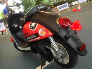 Yamaha Indonesia Perkenalkan Motor Listrik, Tapi Belum Untuk Dijual