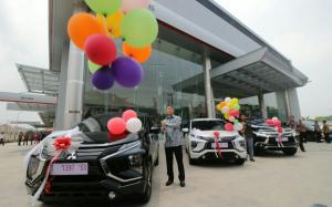 Mitsubishi Resmikan Diler Kendaraan Penumpang Pertama di Karawang