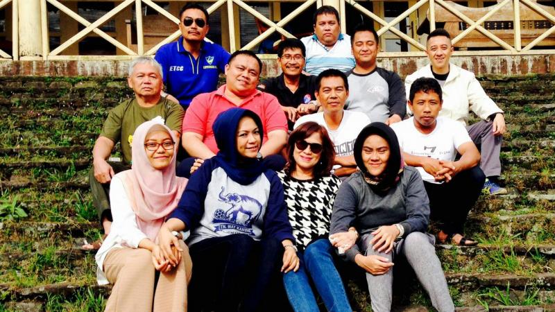 Syukuran sekaligus gathering tim medis sirkuit Sentul di Mega Mendung. (foto : ist)