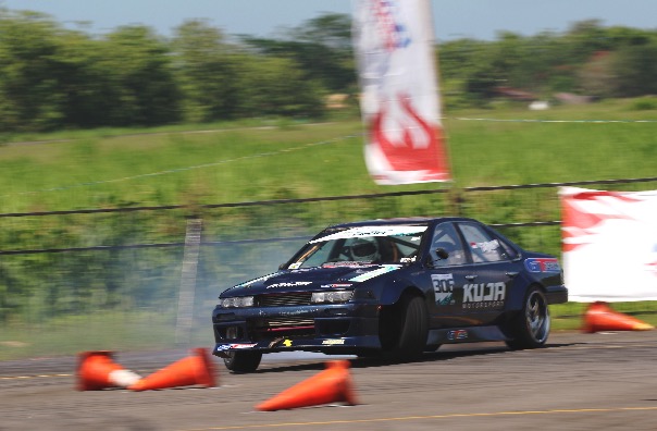 M Farhan Maulana tehenti di babak 8 besar Super Drift 2017 seri 3