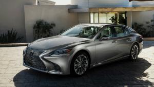 Wuihh ! Lexus LS 500 Siap Melesat di Awal Tahun 2018
