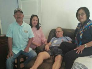 Dikunjungi Mantan Karyawan Trendypromo, Helmy Sungkar Antusias