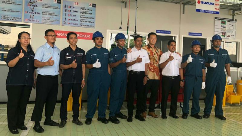 Pembukaan 2 outlet baru Suzuki di Kabupaten Gowa, Sulawesi Selatan. (foto : ist)