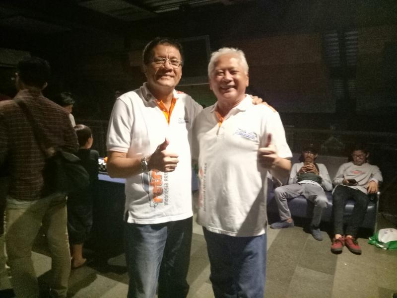 Djembar Kartasasmita (kanan) dan pembalap IRR, Zafar D Idham. (foto : bs)