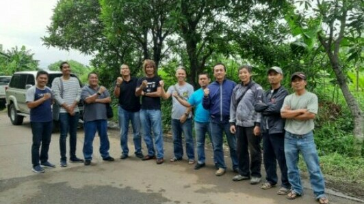 Para penggiat motorsport roda dua maupun roda empat Jawa Barat bersiap meninjau bakal venue offroad di Cimahi. (foto : ist)