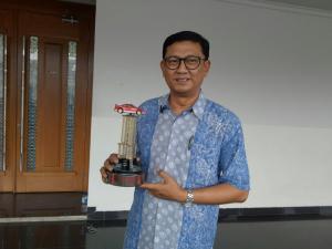 Gerry Rosanto, Masih Mengkilap Berprestasi Di Usia Kepala Lima