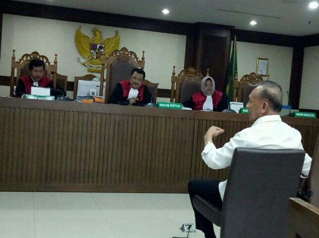 Poedio Oetojo menyebutkan, sebagai sebuah jenis olahraga motorsport nama Gymkhana nggak bisa dipatenkan. (foto : bs)