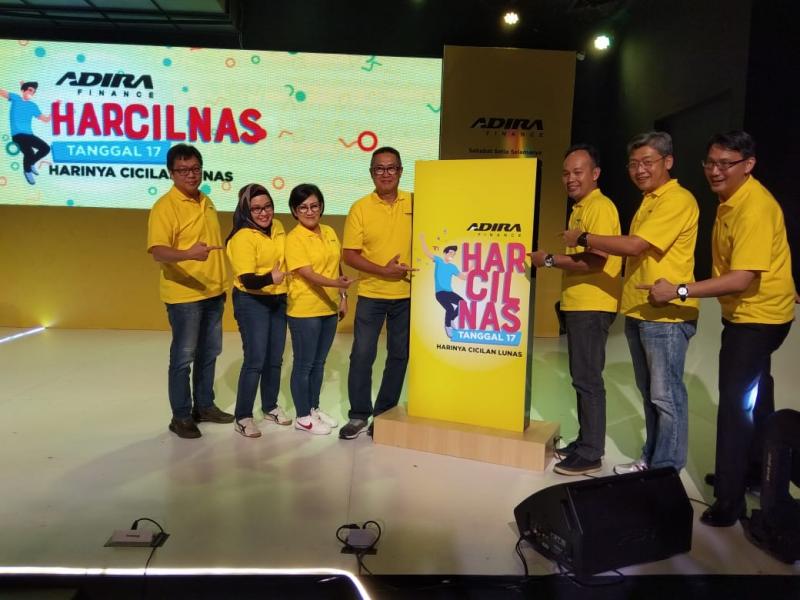 Harcilnas singkatan dari Harinya Cicilan Lunas yang merupakan program undian berhadiah berbasis poin. (anto) 