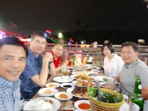 Paul Duparc Sangat Terkesan Sambutan & Keramahtamahan Selama di Indonesia