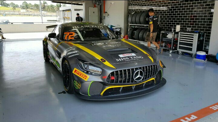Setiawan Santoso andalkan AMG GT4 di sirkuit Sepang Malaysia. (foto : ist)