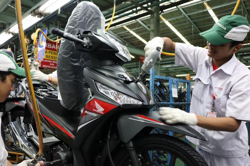 Skutik Honda menjadi penyumbang terbesar yaitu 16.412 unit. (foto: AHM) 