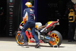 Masalah di Motor Jorge Lorenzo Masih Tanda Tanya