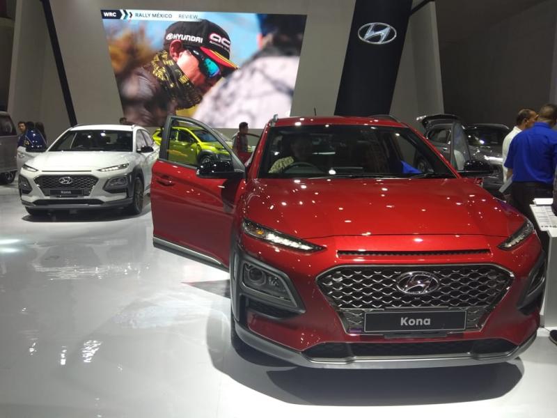 Hyundai Kona menetapkan standar baru untuk segmennya, dengan desain yang menarik dan fitur keselamatan yang tersedia di kelasnya. (anto) 