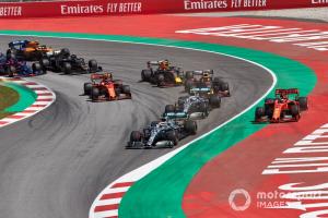 F1 2019: Vettel Sebut Kemenangan Hamilton di Spanyol Berkat Dirinya