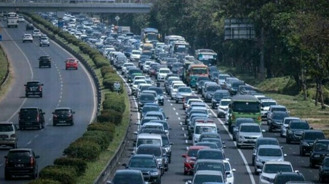 One way diperpanjang Dari GT Kalikangkung Semarang hingga Cikarang Barat. (foto : antara) 