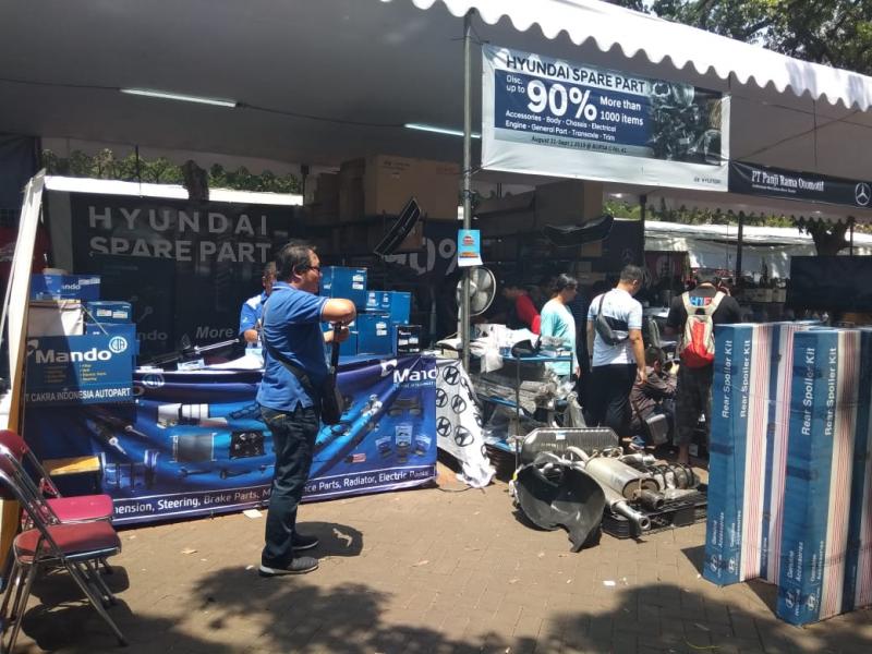 PT HMI biasa menggelar bazaar Spare parts untuk komunitas sebanyak 1-2 kali dalam setahun. (anto).
