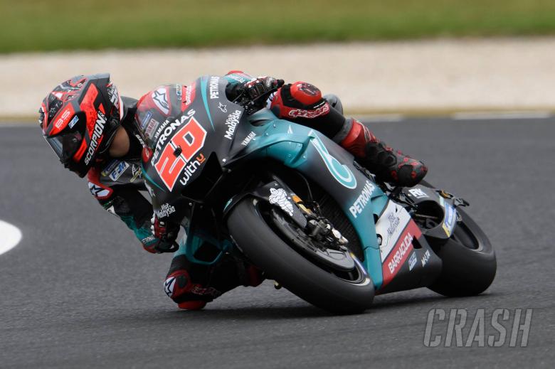 Fabio Quartararo (Petronas Yamaha Srt) masih saja bikin sensasi. (Foto: crash)