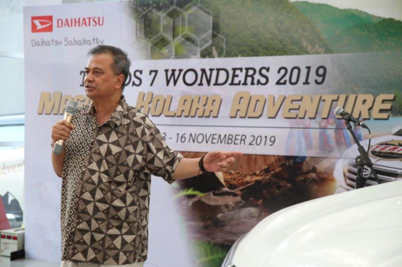 H. Muh. Natsir Kalla SE. MM., Direktur Makassar Raya Motor sebagai dealer Daihatsu di Kolaka, produk Daihatsu banyak jadi pilihan masyarakat Kolaka. (anto).