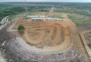 Ini Dia Sirkuit Sampit Dikelilingi Kebun Buah