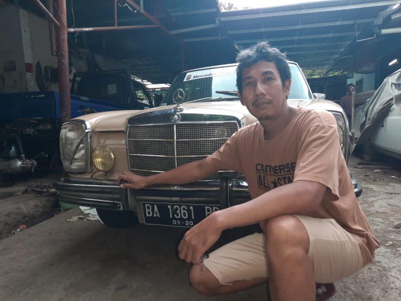 Sosok Karen Setyo, sang restorator Mercedes Benz kuno
