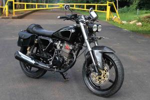 Modifikasi Honda Mega Pro: Tua-Tua Keladi, Tambah Tua Makin Jadi