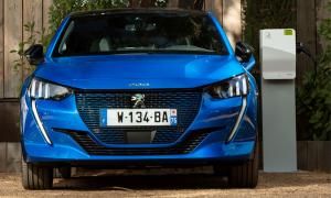 Soal Mobil Listrik, Peugeot Indonesia Masih Wait and See