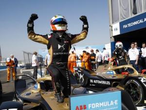 Luar Biasa, Dari Karantina Corona ke Podium Formula E!