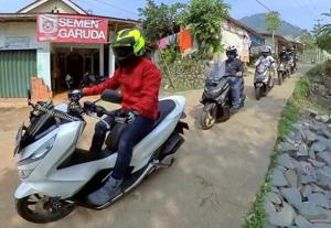 Perdana Ke Luar Kota, KOI Riders Gelar Sunmori Ke Gunung Pancar
