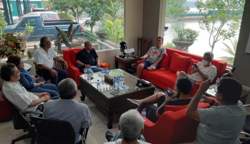Silaturahmi pengurus IMI DKI dan IOF DKI kepada tokoh dan pembina otomotif H. Prasetyo Edi Marsudi SH di kediaman BSD, Tangerang