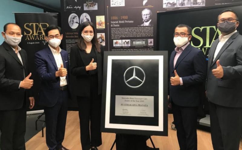 Dealer PT Citrakarya Pranata Bandung dinobatkan sebagai Dealer of The Year 2019