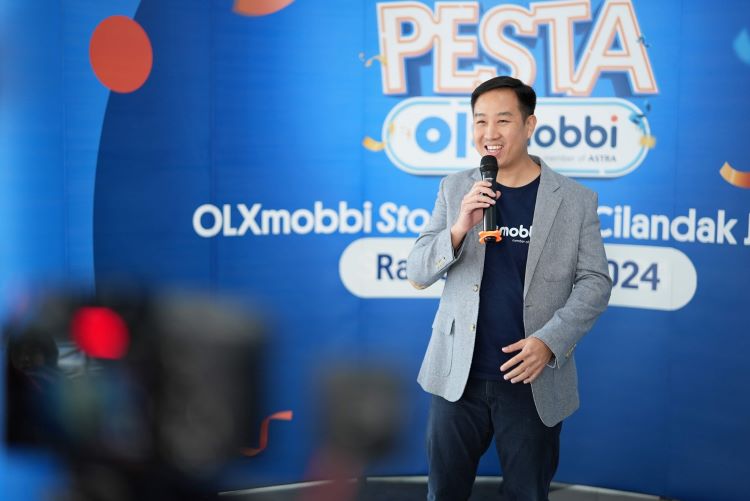 Direktur OLXmobbi, Agung Iskandar saat berbagi informasi tentang program Pesta OLXmobbi di Jakarta Selatan