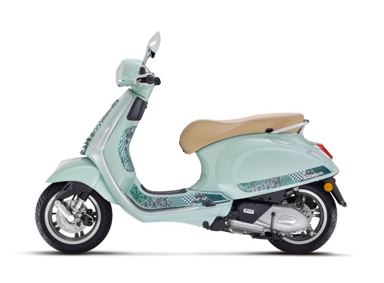 Vespa Primavera Batik tampil memukau deangan desain ekslusif