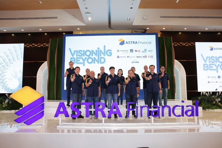 AstraPay bersama 10 Bisnis Unit Astra Financial saat Press Conference GIIAS 2024
