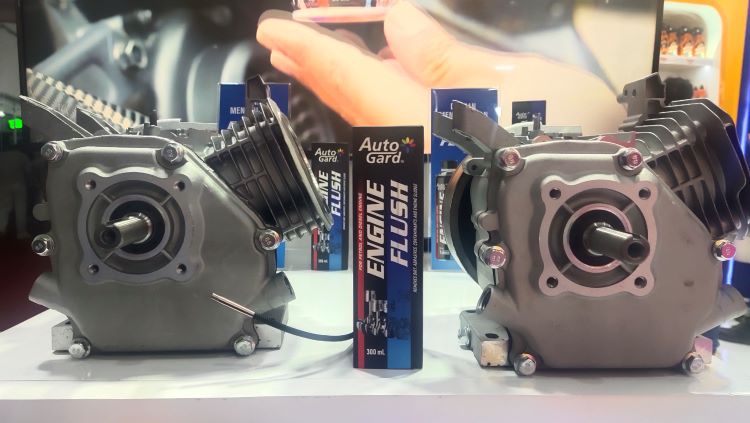 Auto Gard Engine Flush produ pembersih mesin untuk menunjang performa kendaraan