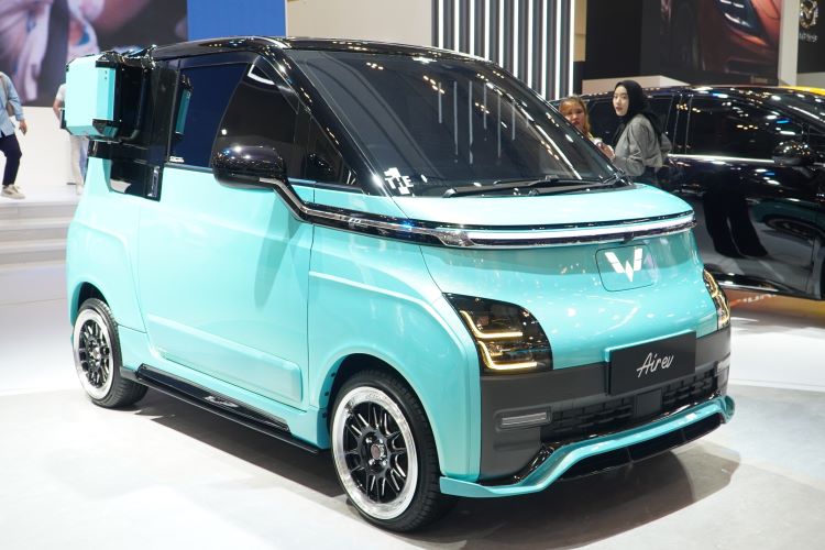 Tampilan meggoda Wuling Air ev milik Dewangga Alam yang hadir di GIIAS 2024