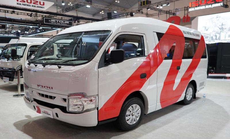 Isuzu Traga Bus Siap Jadi Pilihan Transportasi Indonesia Solusi Transportasi untuk Bisnis Angkutan Penumpang