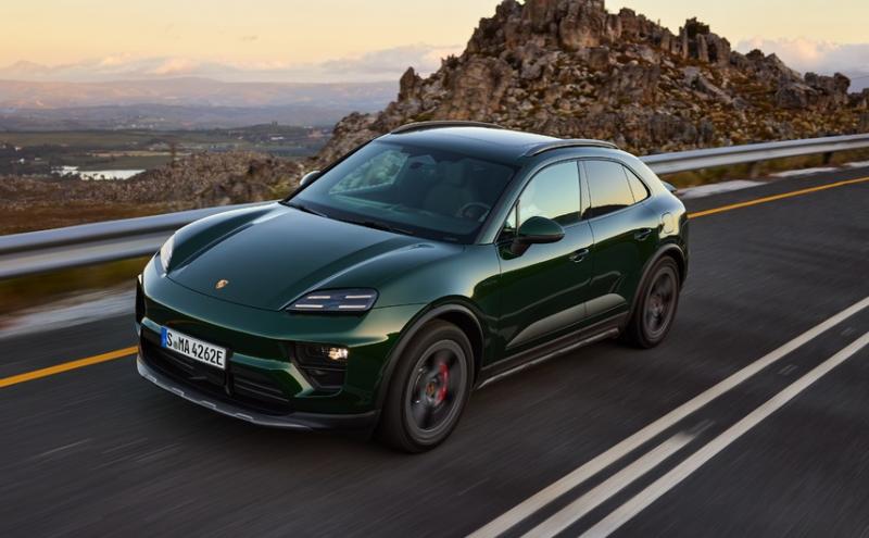 Porsche Menggandakan Jajaran Model Terbaru Serta Desain Off-Road dan Drive Experience Untuk The All-Electric Macan