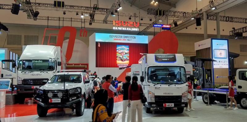 Isuzu Dapatkan Respon Positif di GIIAS 2024 Ribuan Orang Berkunjung dan Ratusan Kendaraan Isuzu Laris Manis