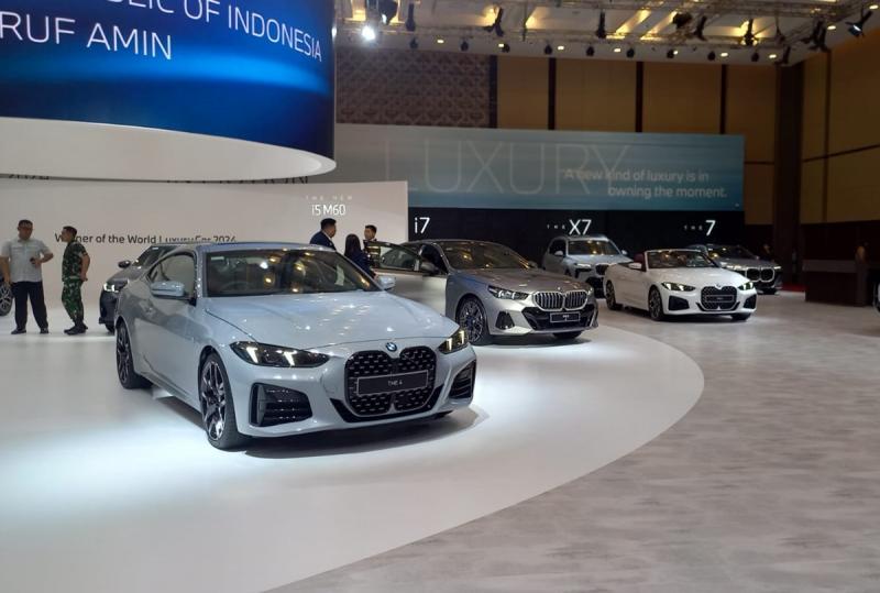 BMW Indonesia Pecahkan Rekor Terbaru dengan 1.166 SPK. BMW Seri 5, Sedan Bisnis Paling Laris di Dunia Menjadi Model BMW Paling Laris di GIIAS 2024