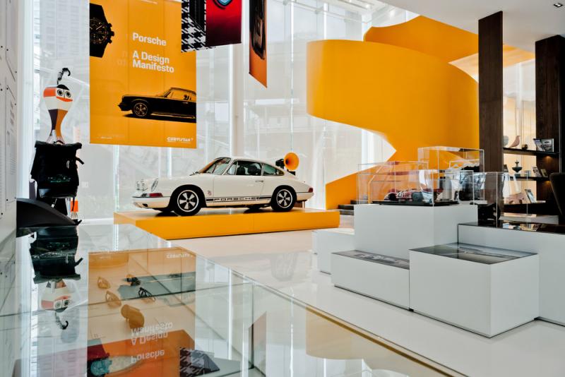 Curvistan, taman bermain baru bagi para penggemar Porsche, membuat Bangkok semakin seru