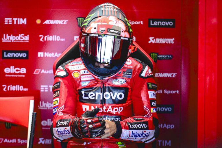Francesco Bagnaia, wajib mengembalikan poin yang hilang di Aragon. (Foto: bikesport)