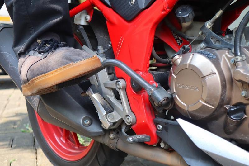 Cara Atasi Sepeda Motor yang Sulit Dihidupkan Menggunakan Kick Starter