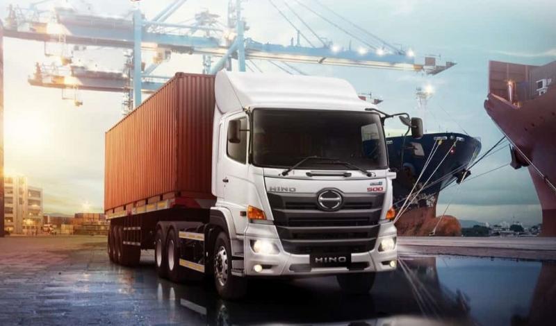 Tips Mengemudi Truk Agar Aman dan Selamat Sampai Tujuan