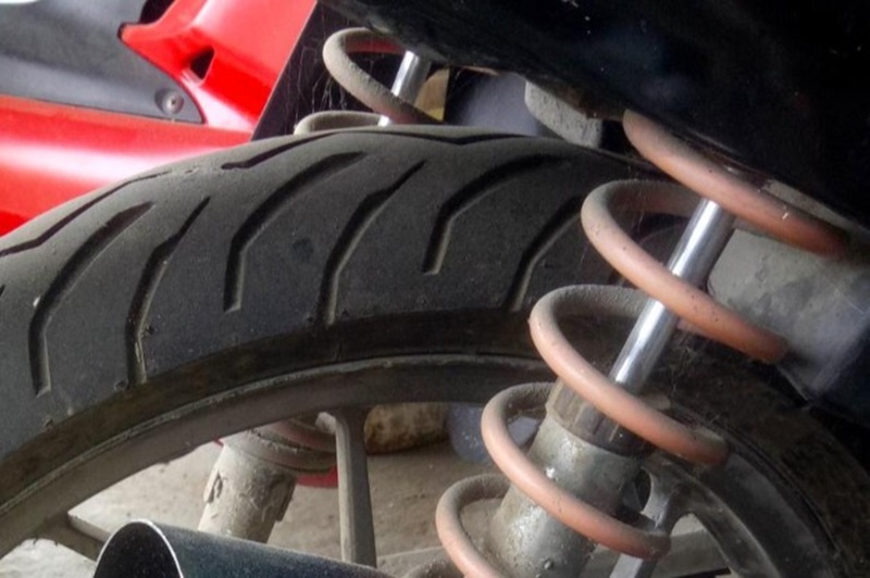 Penyebab Shockbreaker Motor jadi Keras - Dok.Freepik