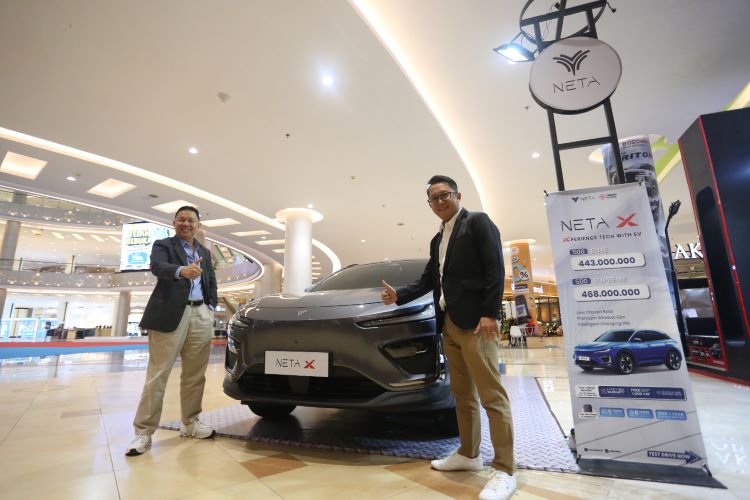 Model NETA X yang menjadi sala satu amunisi mobil listriknya di Indonesia