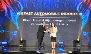 VinFast Sabet Penghargaan Sebagai Pionir Transisi Hijau dengan Inovasi Kepemilikan Mobil Listrik di Indonesia